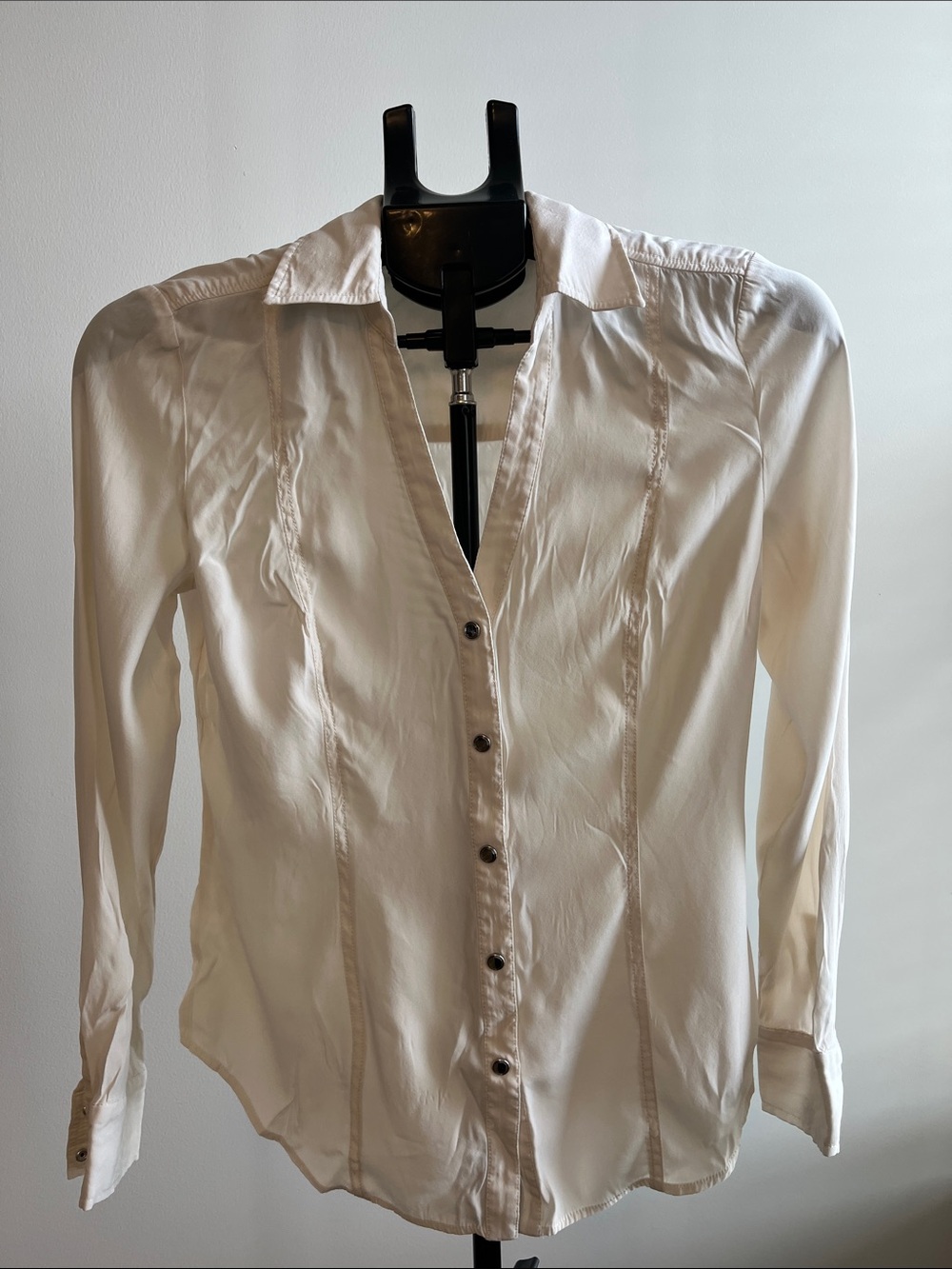 Cache Classic White Button-Front Women's Blouse 95% Silk, 5% Spandex